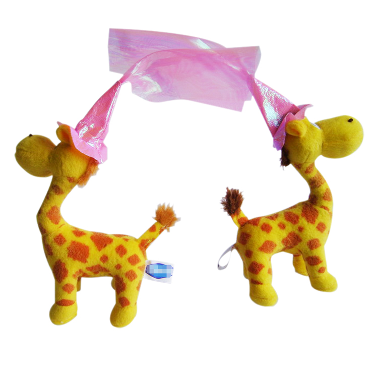 Recommend Christmas Gift Custom Plush Stuffed Giraffe with Hat Toy Keychain