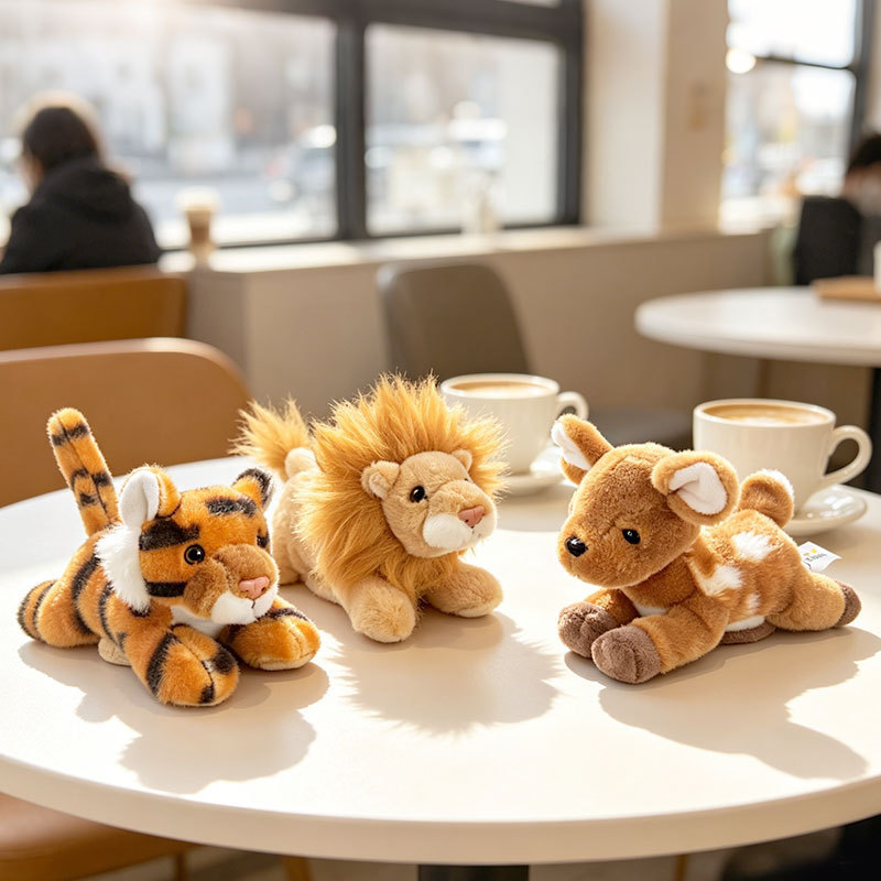 OEM/ODM Shoulder Magnetic Plush Toy Custom Animal Soft Child Doll